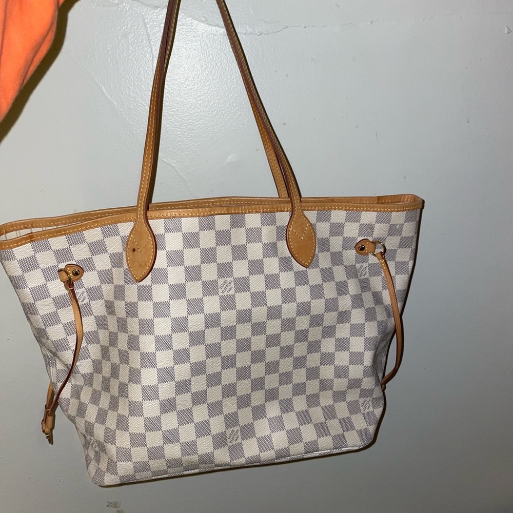 Louis Vuitton Damier Azur neverfull mm bag